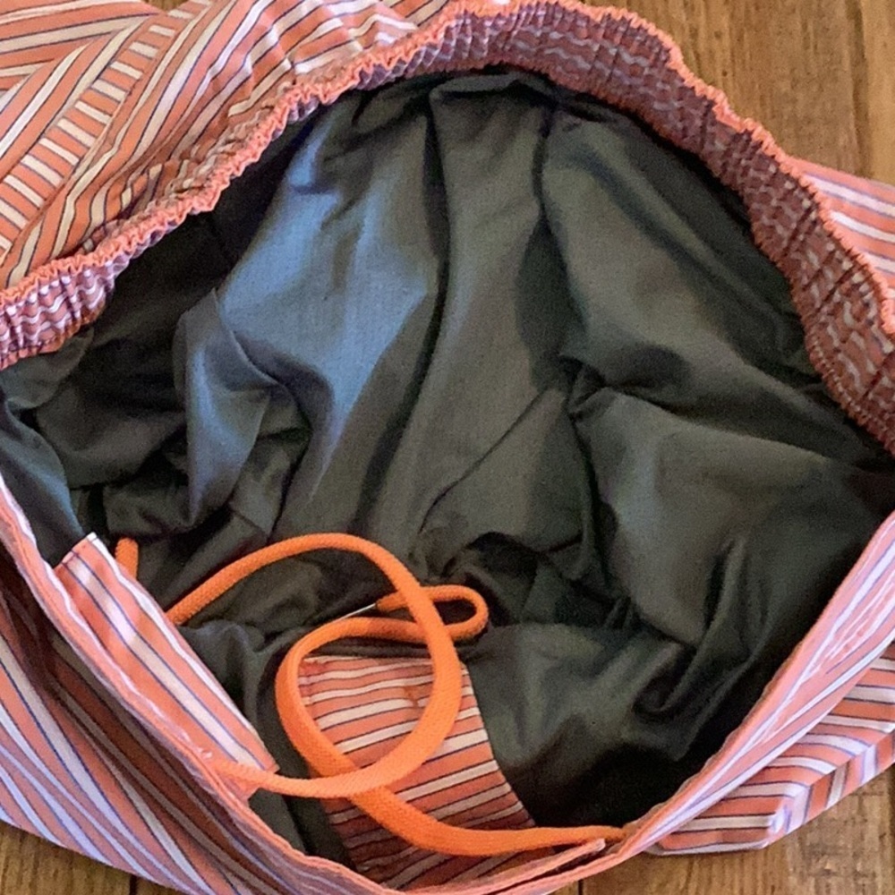 Lands’End Lined sunset 7” Swim trunks Color- Orange Stripe ❗️NWT❗️ - Picture 8 of 15